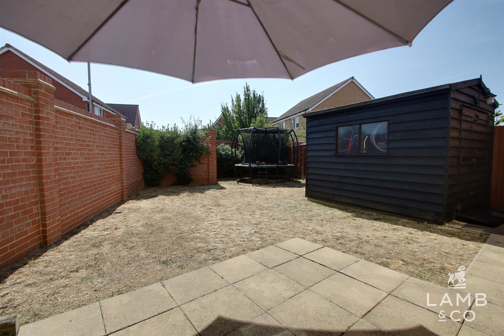 Legerton Drive, Clacton-On-Sea, photo 16