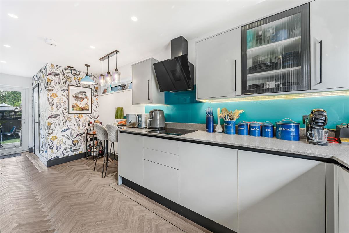 Bentley Drive, Harlow, photo 11
