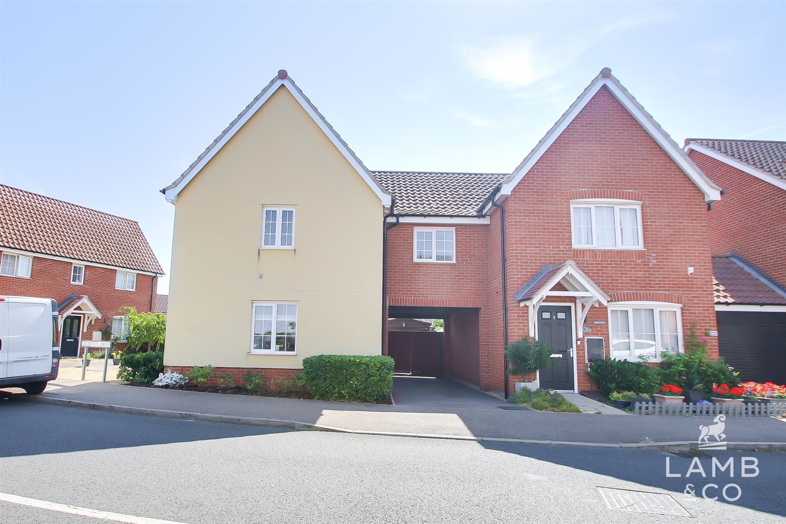 Legerton Drive, Clacton-On-Sea, photo 18