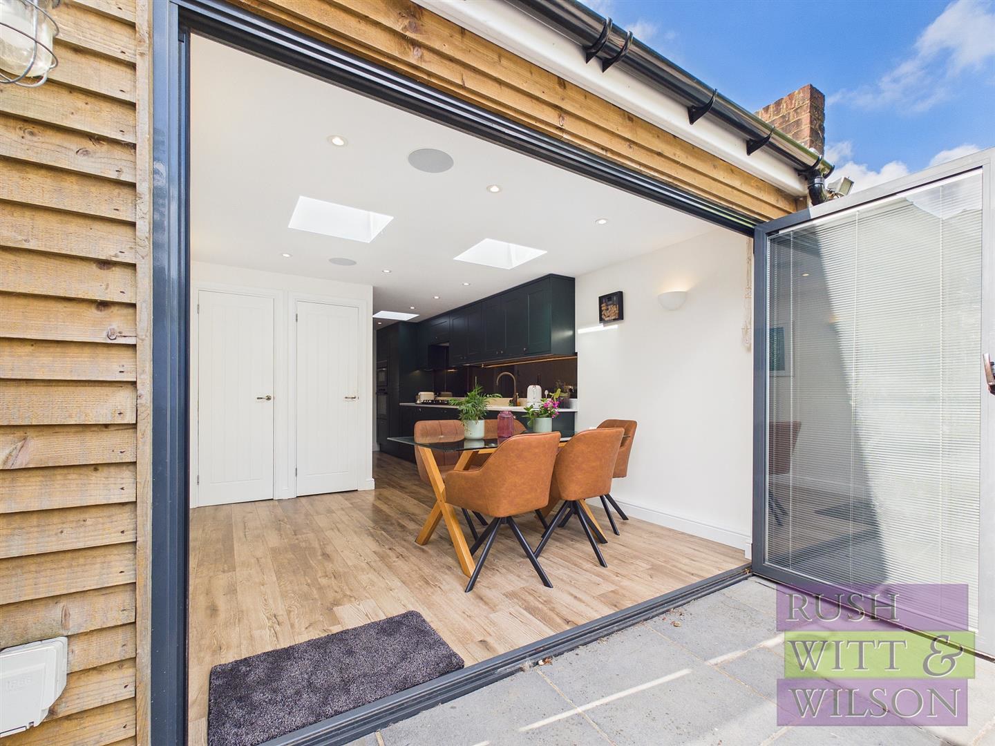 Chitcombe Road, Broad Oak, photo 8