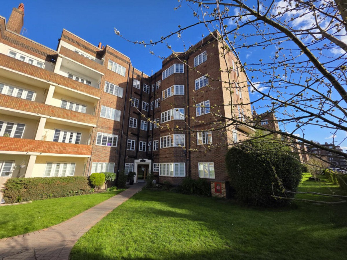Chiswick Village, London, W4