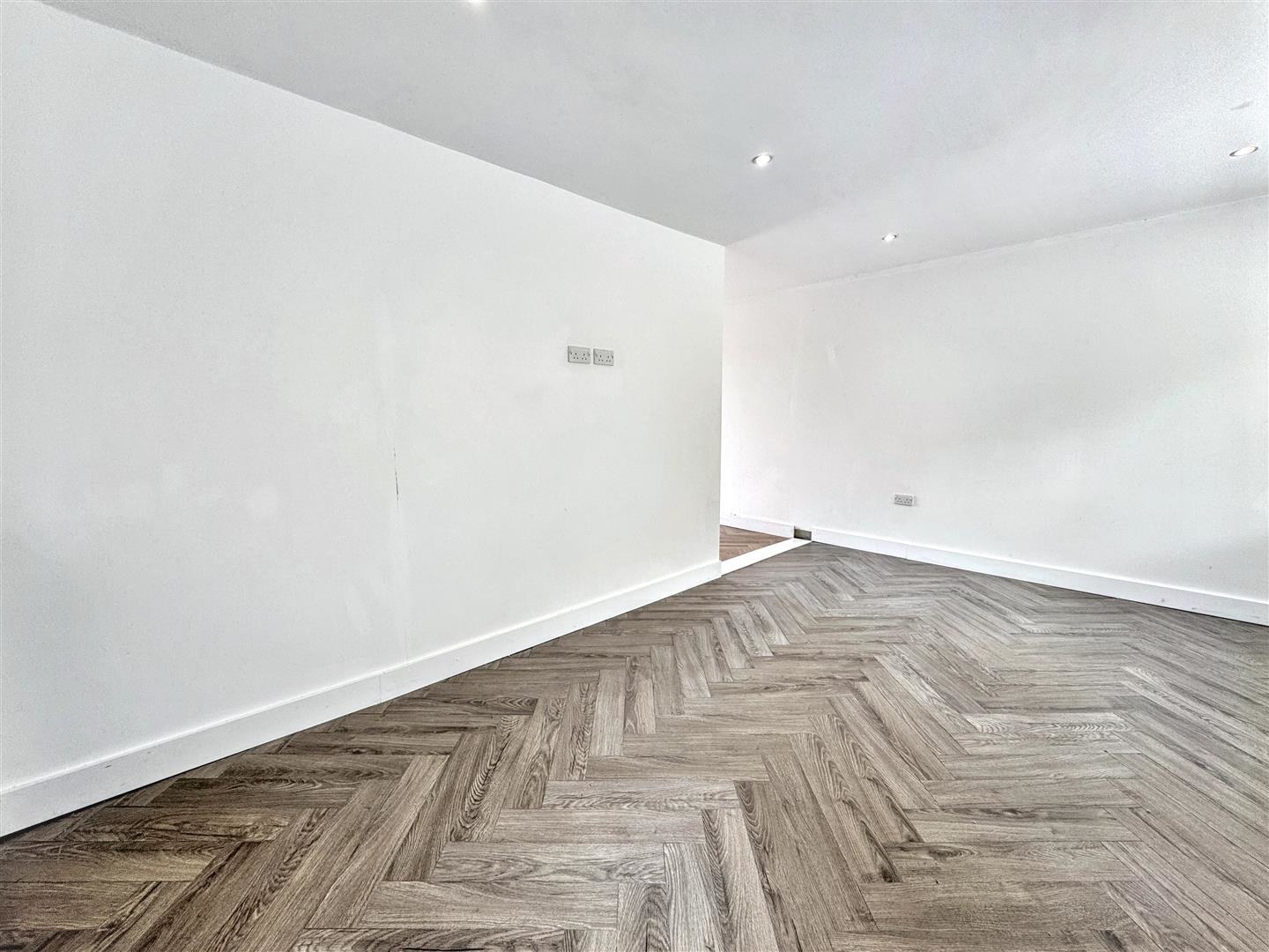 Malpas Road, Newport, photo 7