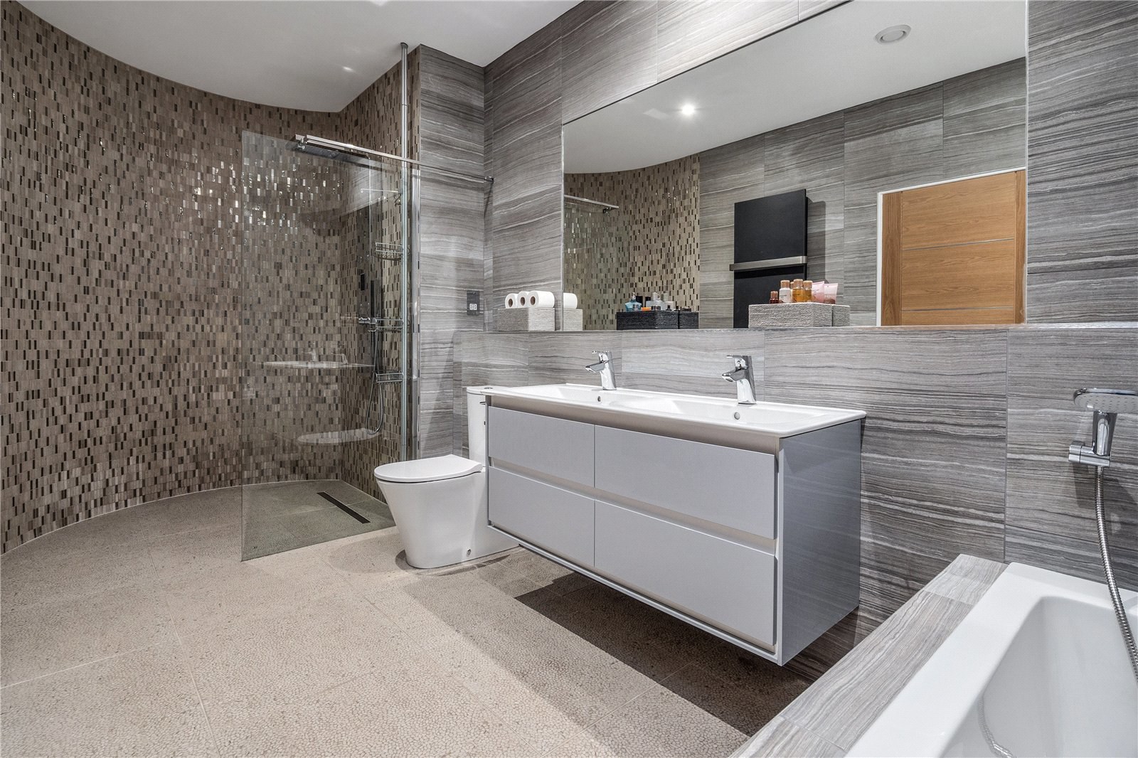 Yew Tree Way, Prestbury, Macclesfield, Cheshire, SK10, photo 16