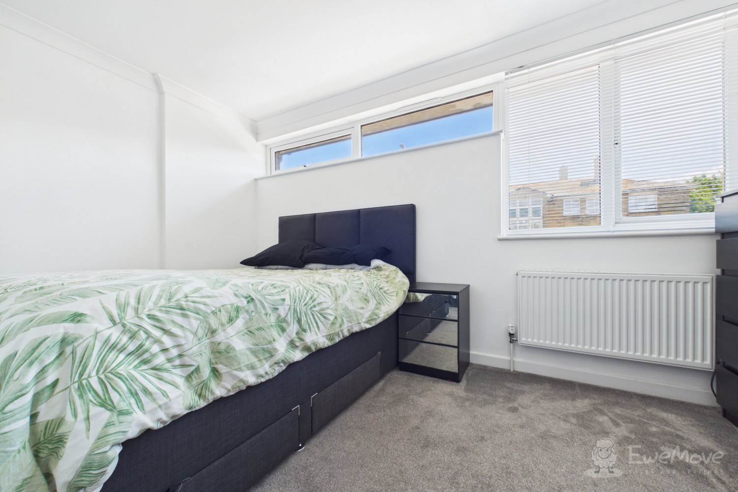 Chilton Court, Dover Road, Folkestone, CT20, photo 10