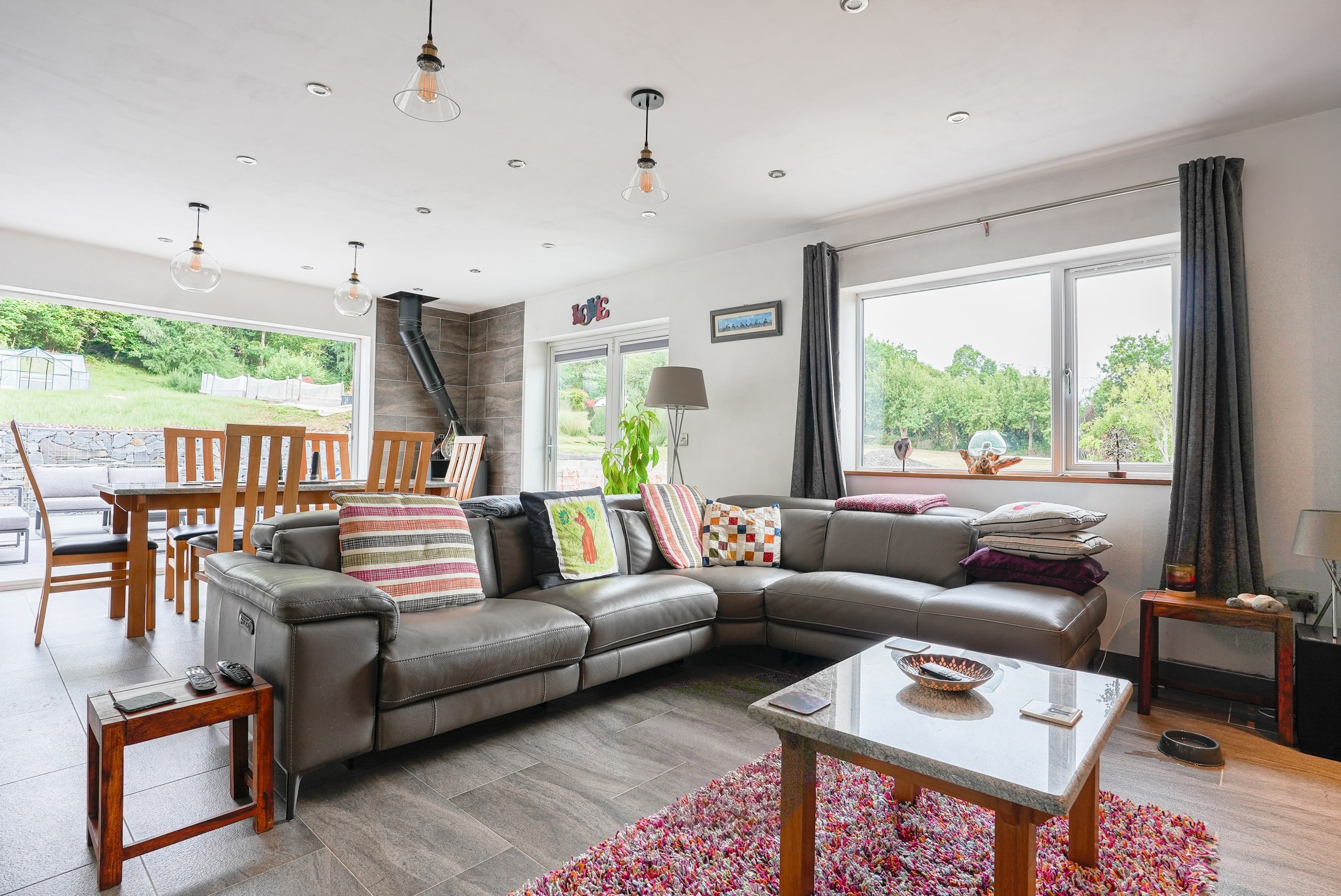 Wrexham Road, Pontblyddyn, CH7, photo 3