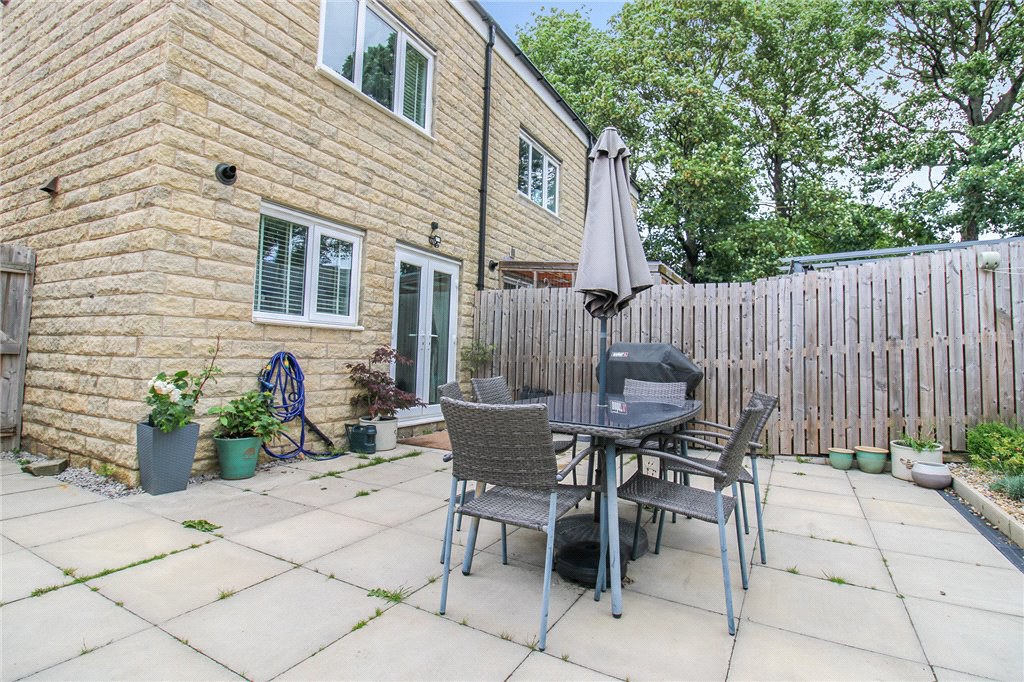 Little Cote View, Thackley, Bradford, West Yorkshire, BD10, photo 19