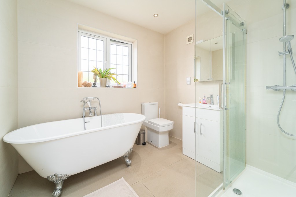 Long Lane, Finchley N3, photo 13