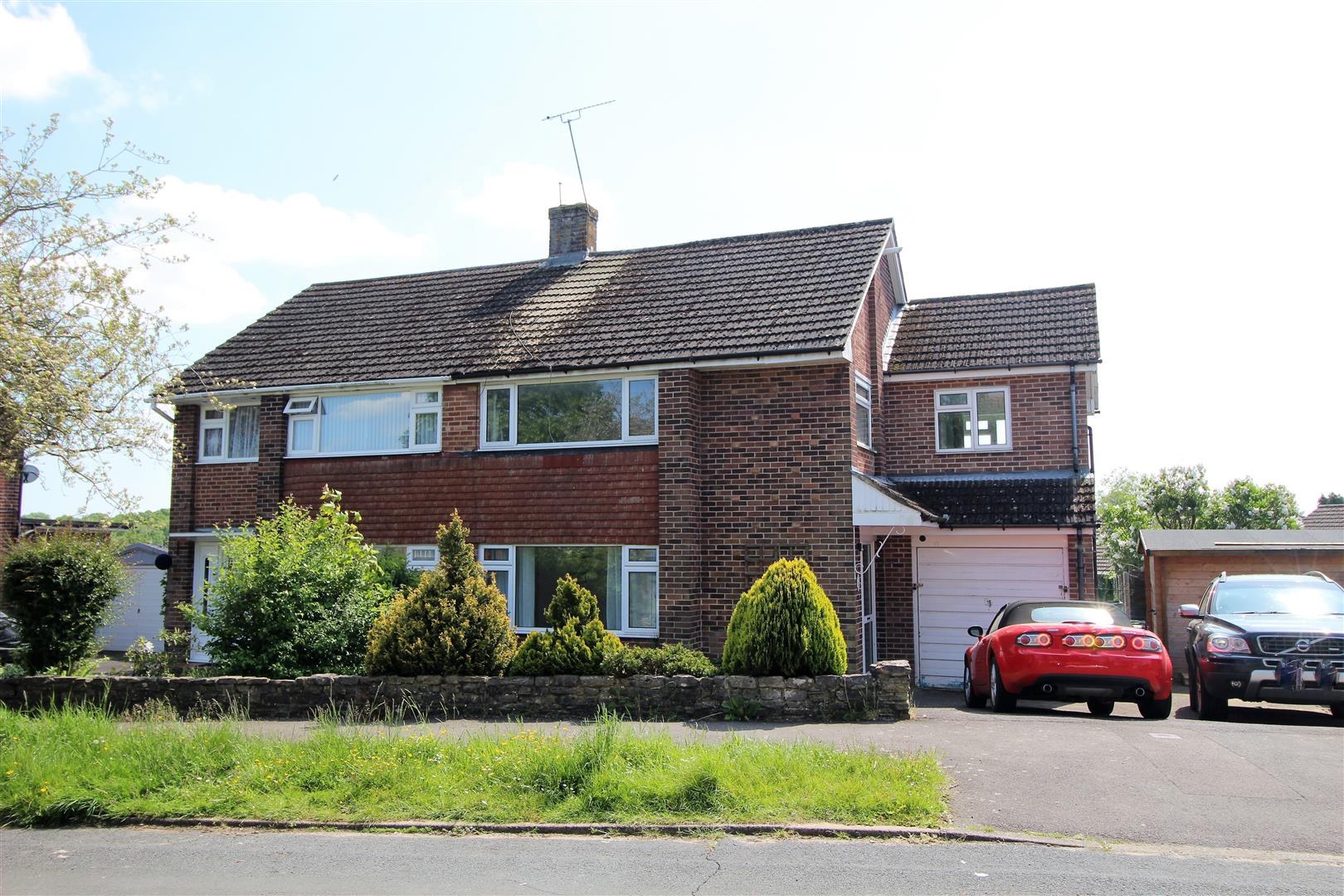 House - Semi-Detached For Rent Elderberry Way