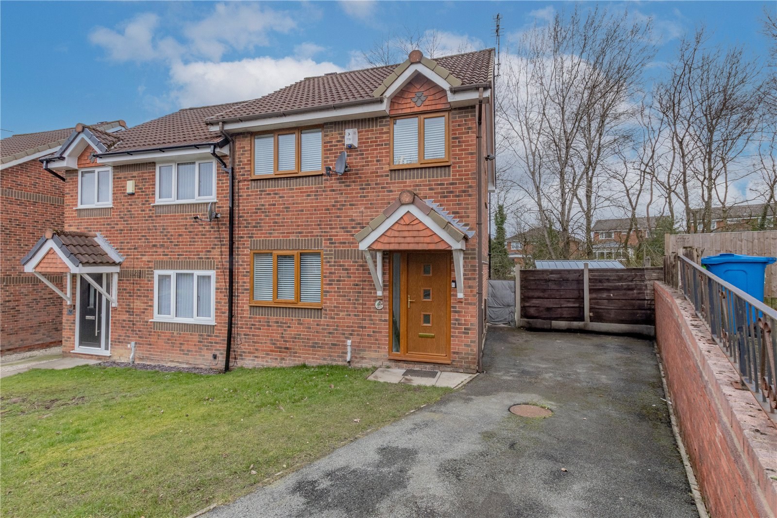 Oakshaw Drive