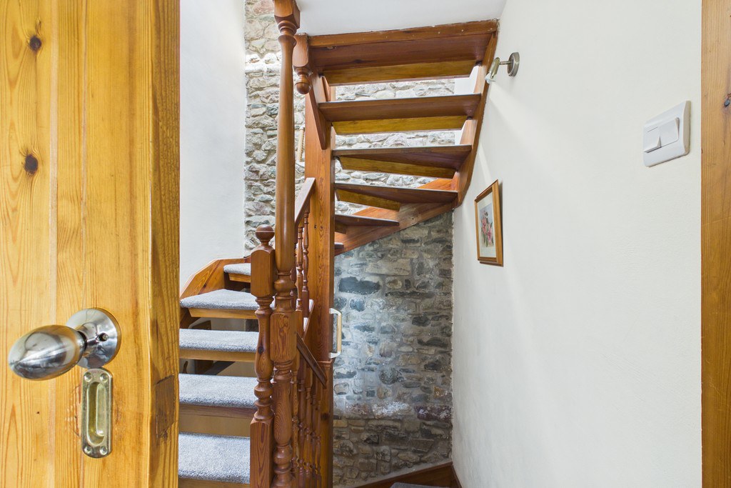 Barn End, Milton, Crooklands, photo 17