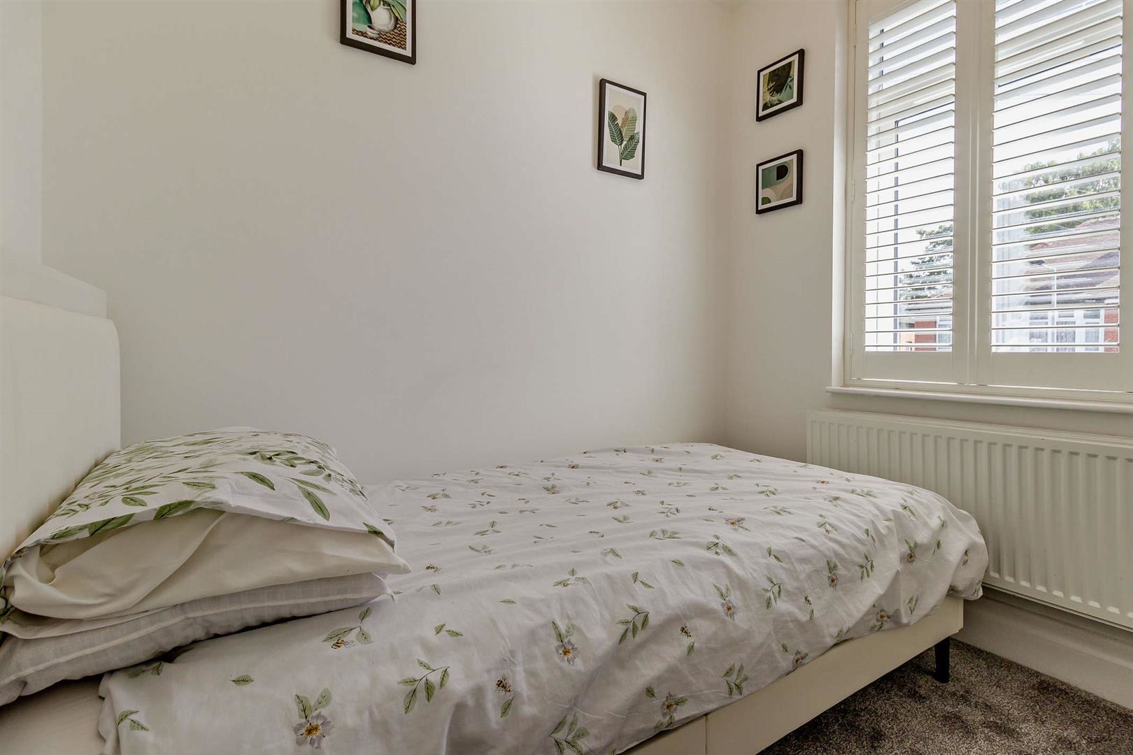 Harrowden Road, Wheatley, Doncaster, photo 11