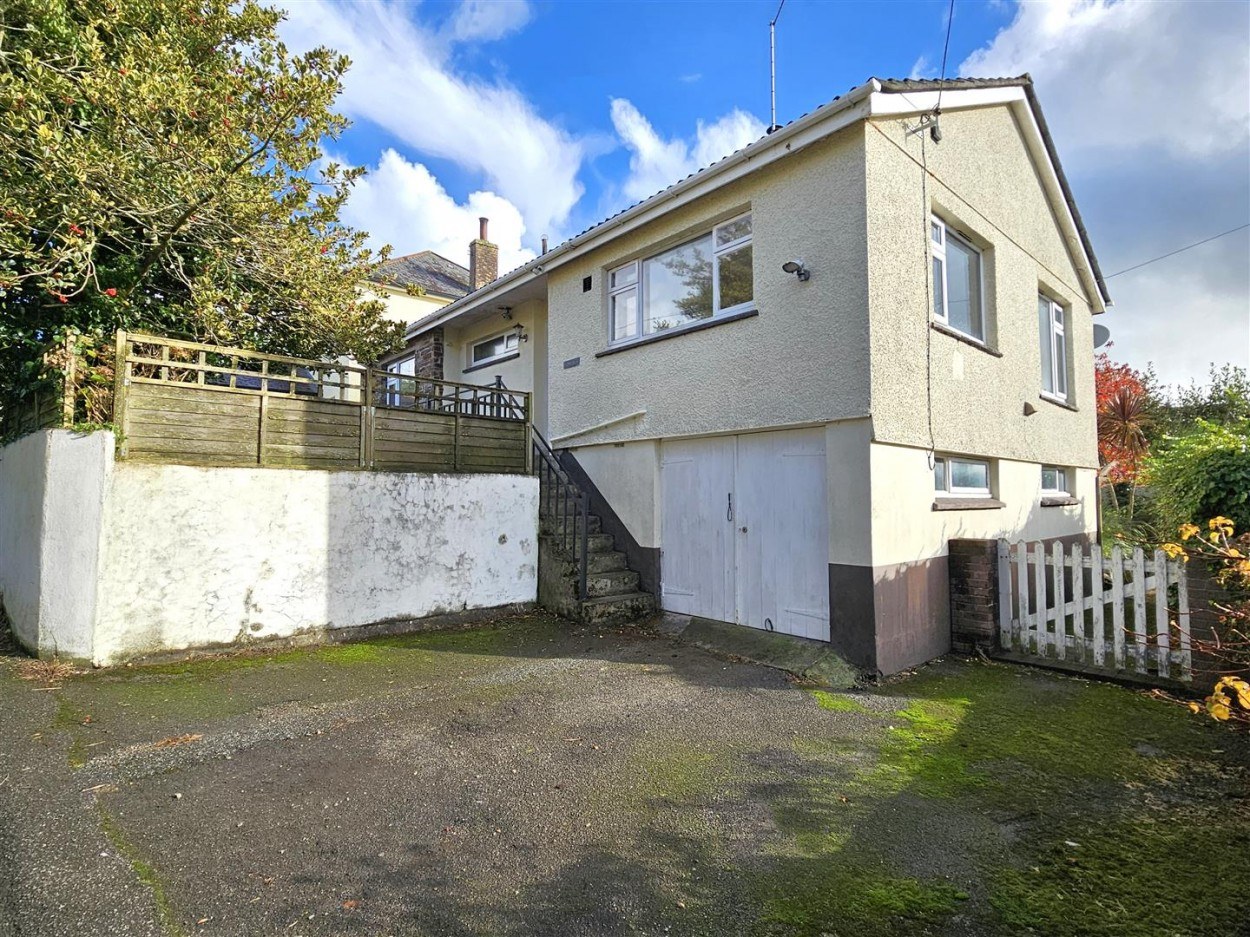Vicarage Lane