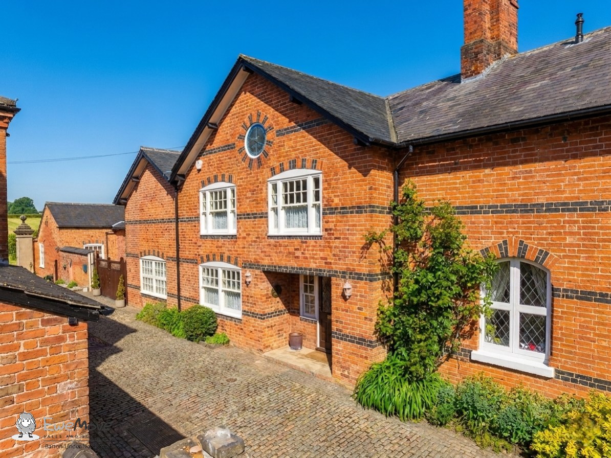 DRAYCOTT HOUSE