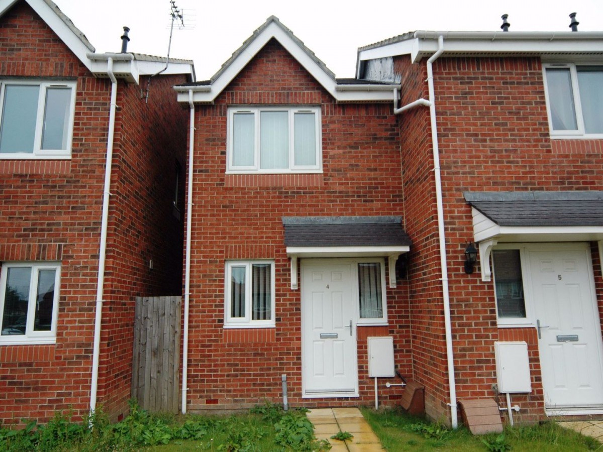 Holyhead Close
