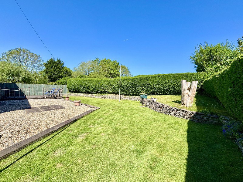 Neath Road, Pontardawe, Swansea., photo 35