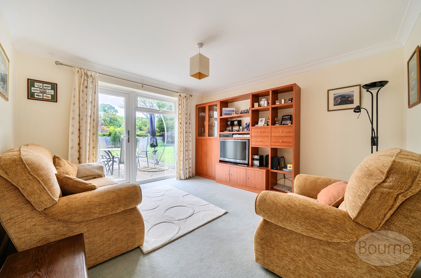 Silver Birches Way, Elstead, Godalming, Surrey, GU8, photo 5