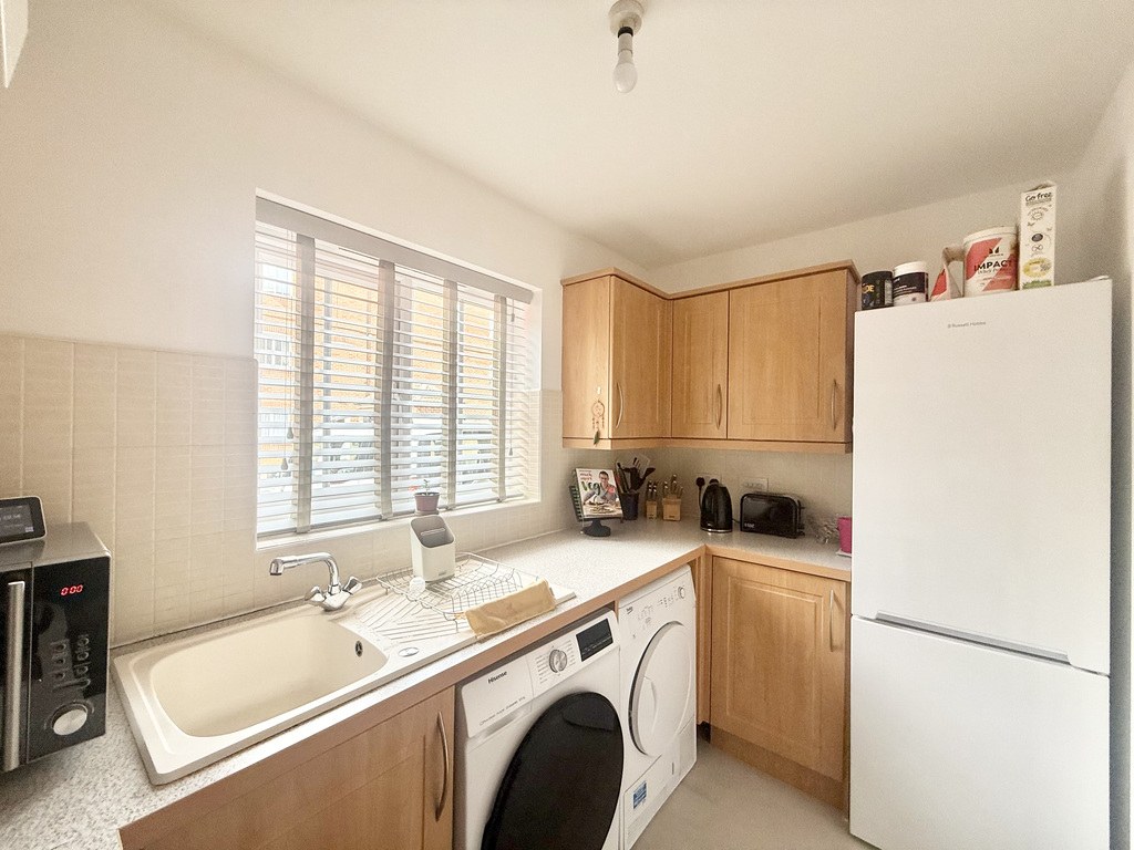 Percivale Road, Yeovil, Somerset, photo 8