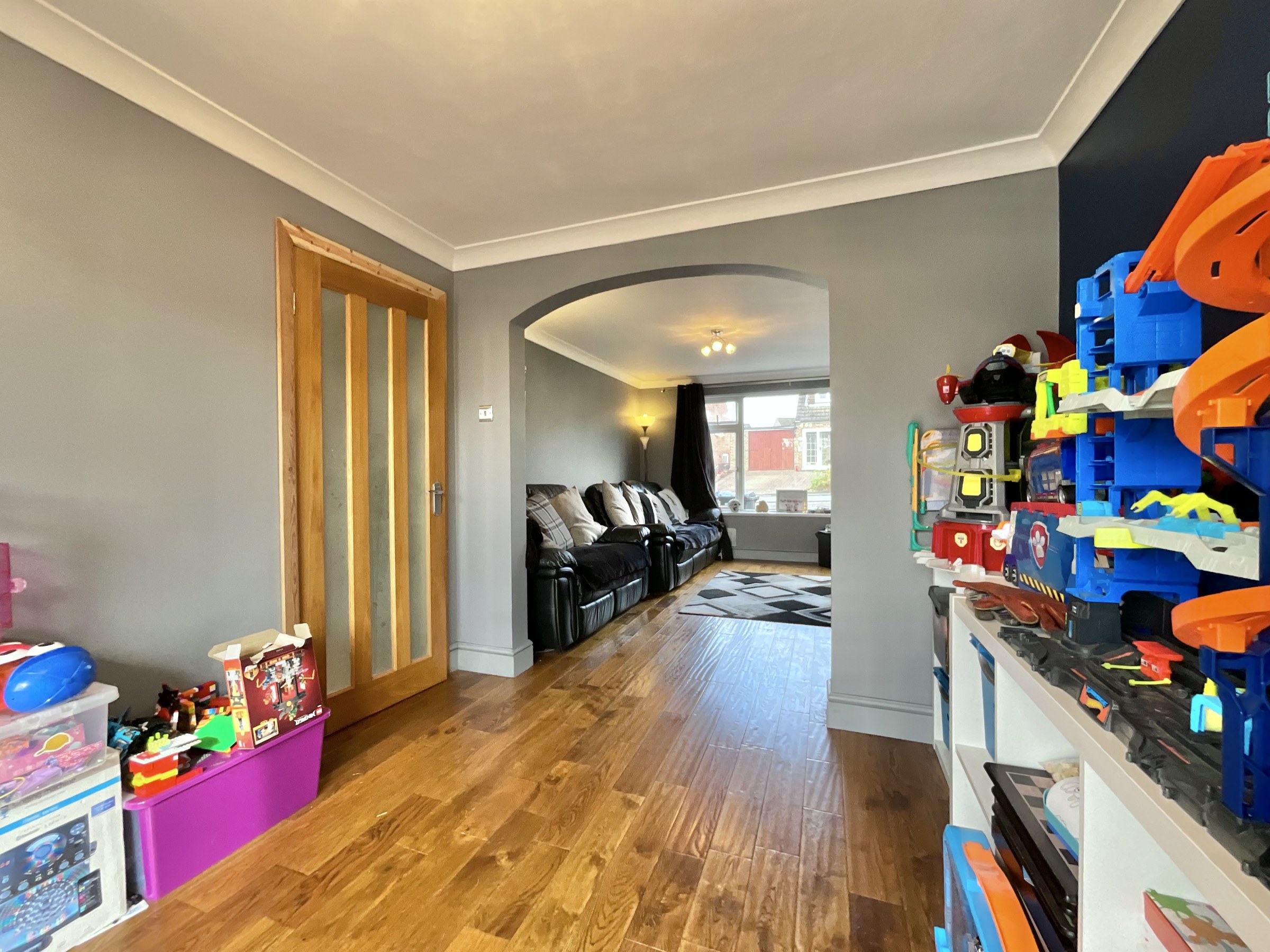 Photo 12