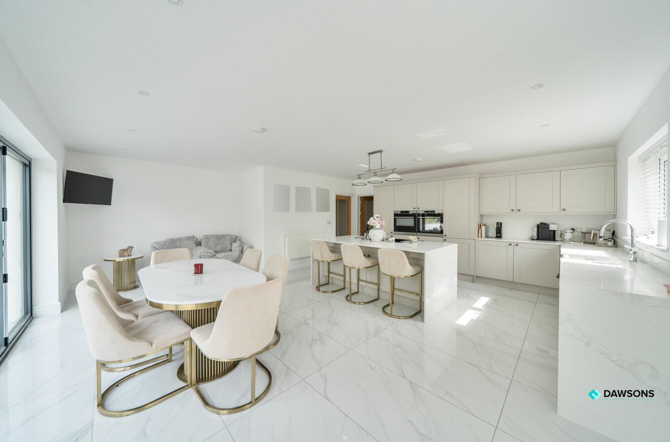 Trosserch Road, Llangennech, Llanelli, photo 4