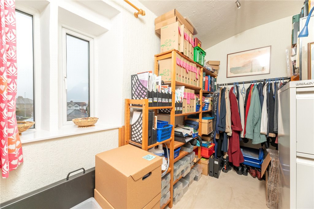 Greenside, Clayton, Bradford, West Yorkshire, BD14, photo 24