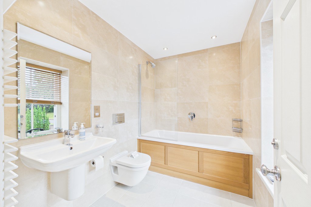 2 Holme Park, New Hutton, LA8 0AE, photo 5