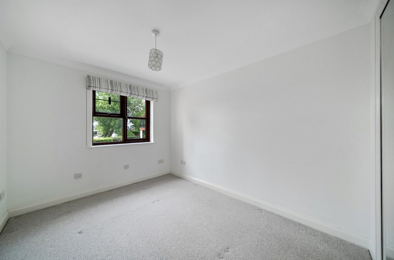 Trews Weir Court, St Leonards, Exeter, EX2, photo 8