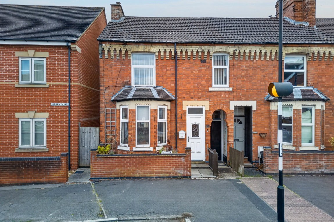 Hawthorn Road