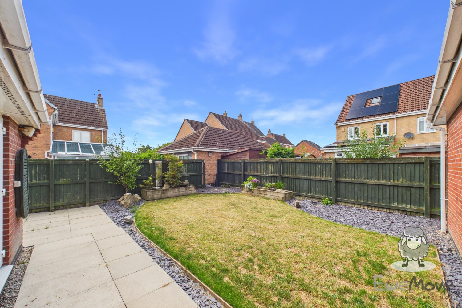 Hoveton Gardens, St. Helens, Merseyside, WA9, photo 18