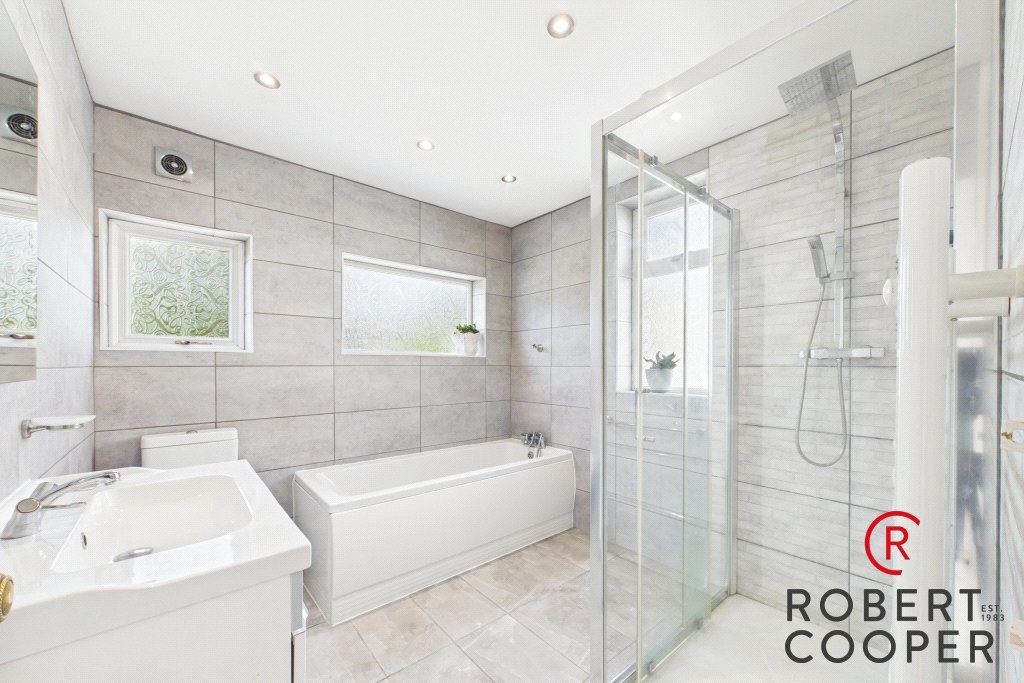 Dawlish Drive, Pinner, HA5, photo 3