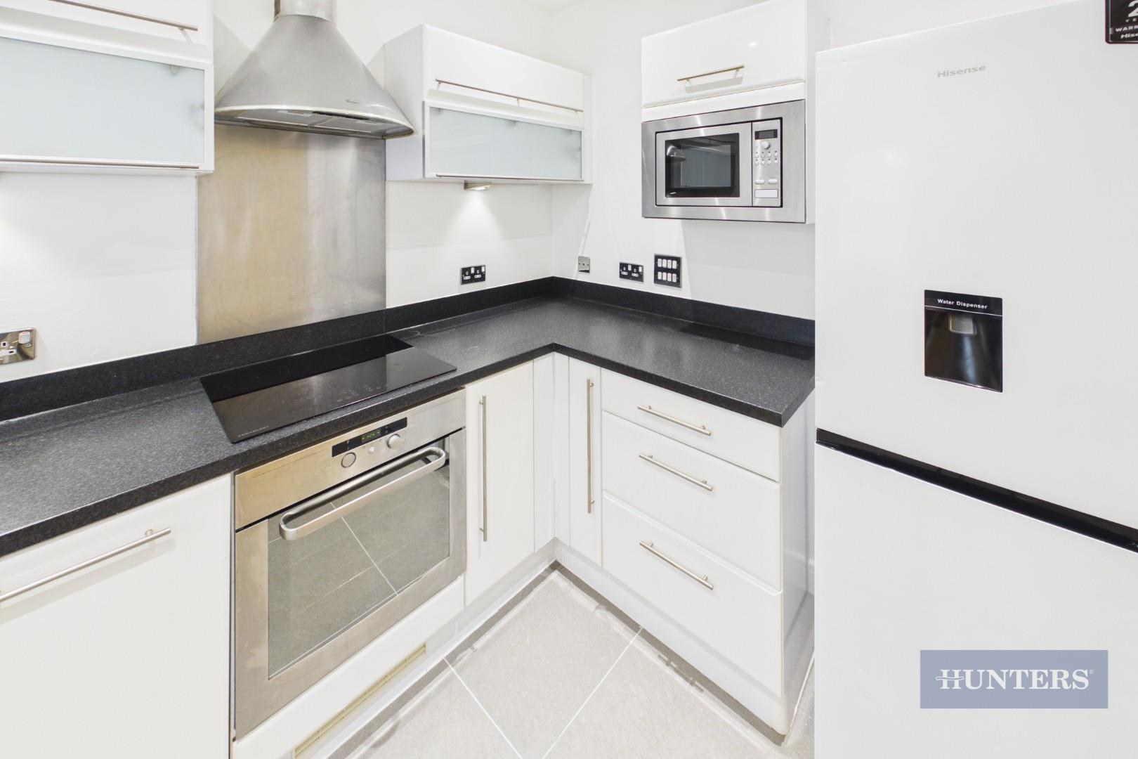 Orchard Place, Southampton, photo 5