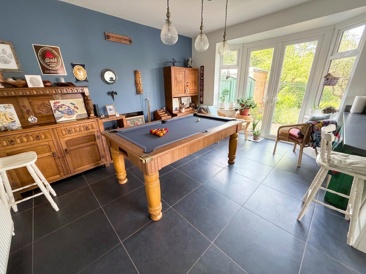 Glenfield Road, Leicester, LE3, photo 7