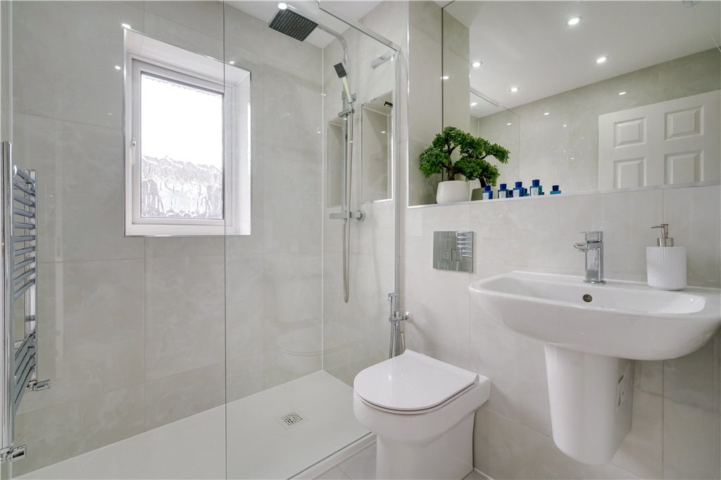 Adel Green, Leeds, West Yorkshire, LS16, photo 12