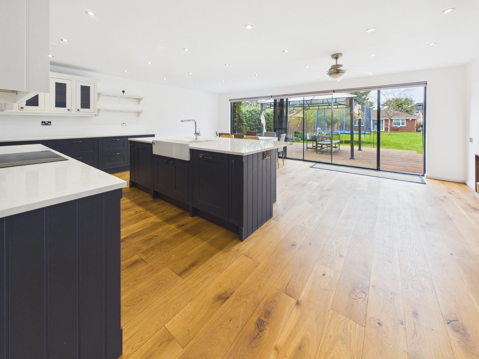 Wellesley Avenue, Richings Park, Buckinghamshire, SL0, photo 2