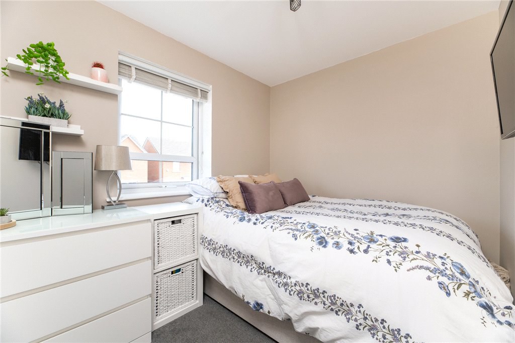 Bradfield Avenue, Morley, Leeds, West Yorkshire, LS27, photo 19