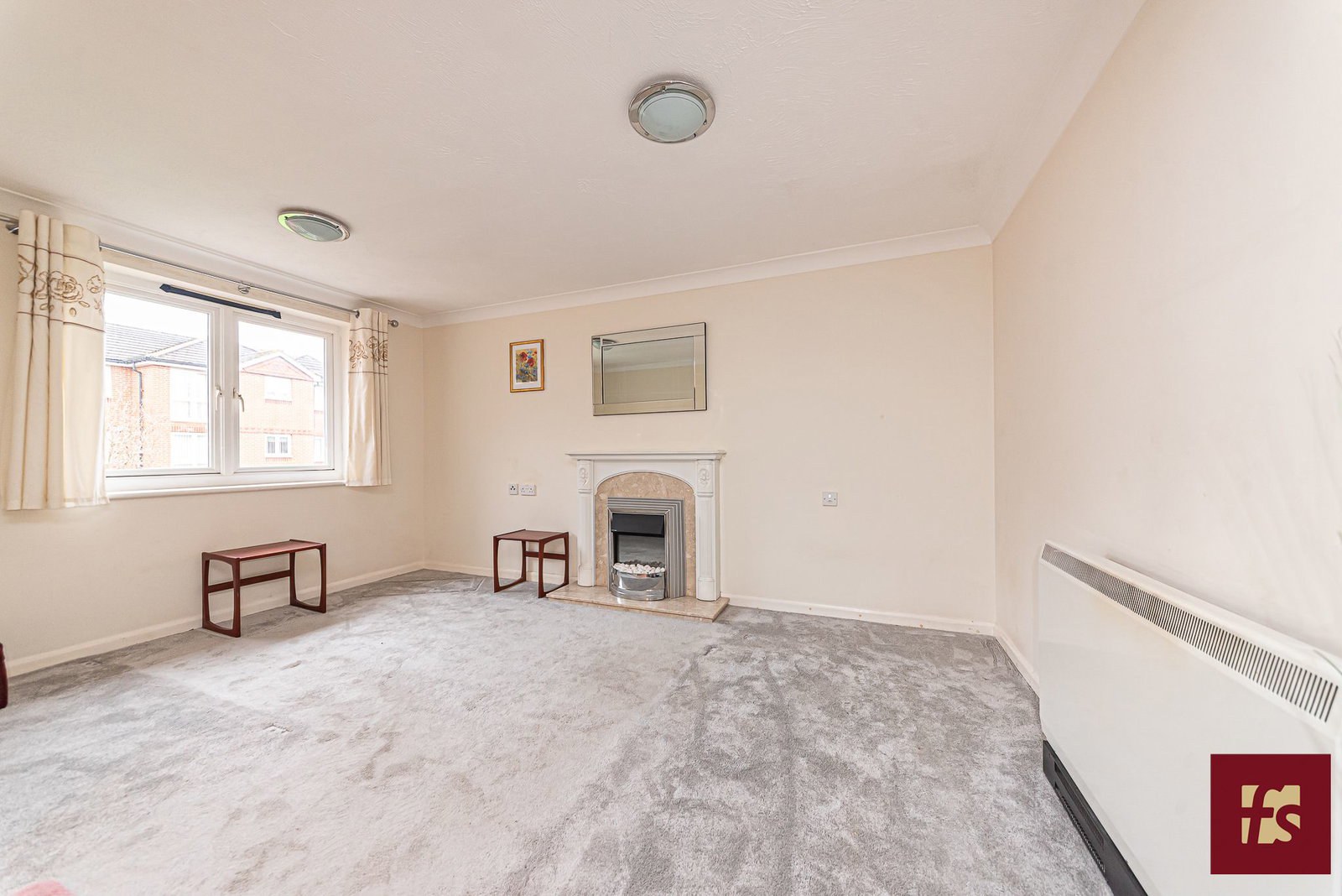 Warner Court, Yorktown Road, Sandhurst, Berkshire GU47 0PH, photo 4