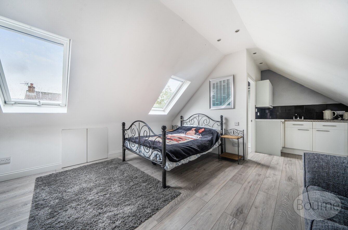 Heathcote Road, Bordon, Hampshire, GU35, photo 13