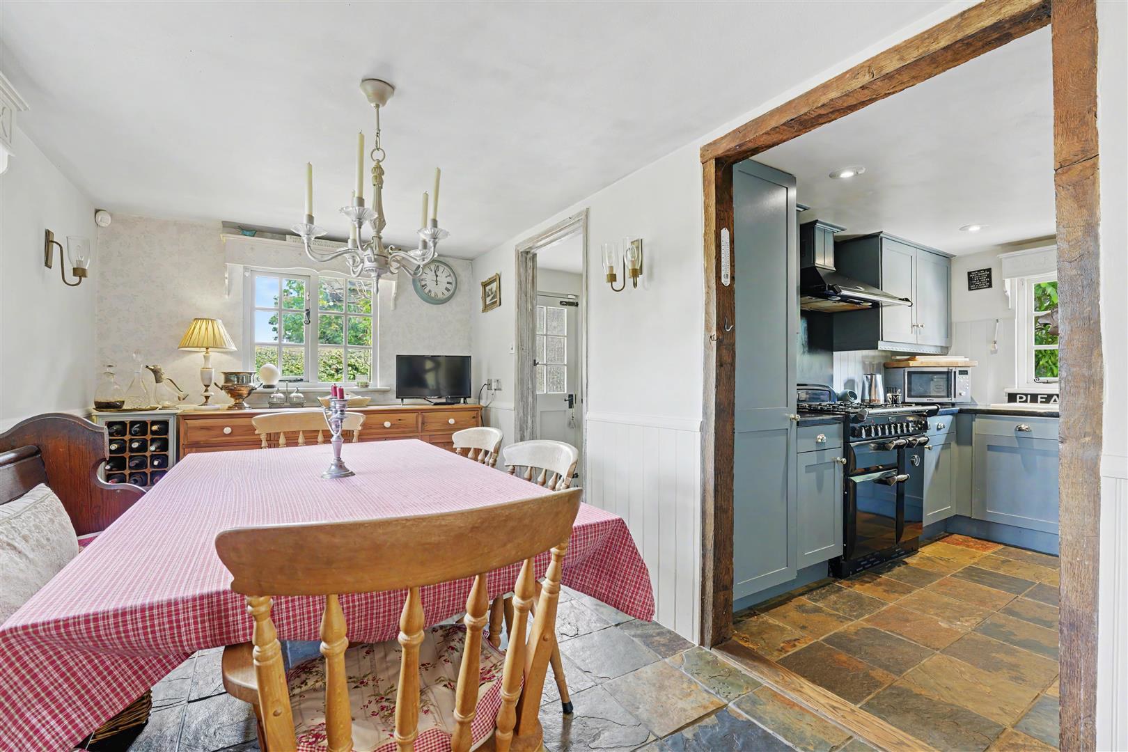Duck Street Cottage, Manor Road, Little Easton, Dunmow, photo 3