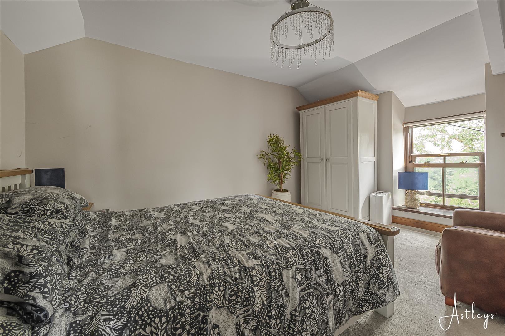 Ystradgynlais, Swansea, photo 13
