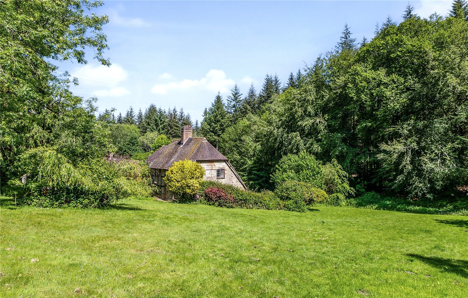 Henley, Haslemere, West Sussex, GU27, photo 8