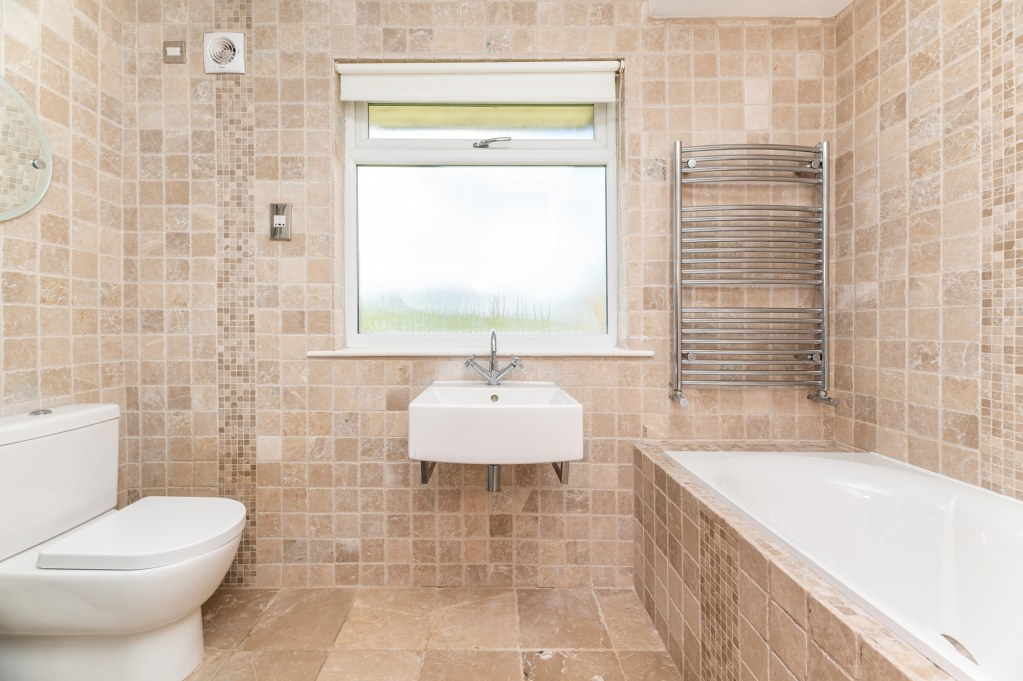 Lees Moor Road, Cullingworth, West Yorkshire, BD13, photo 26