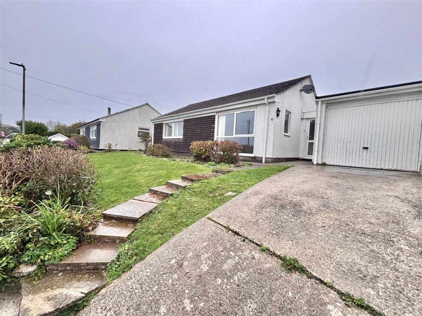 Lambourne Avenue