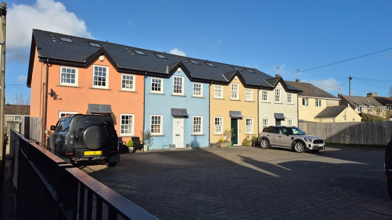 Eastgate Court