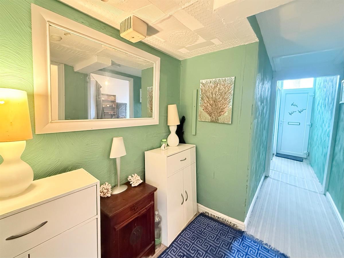 41A, B, C Oxford Street, Pontycymer, Bridgend, photo 3