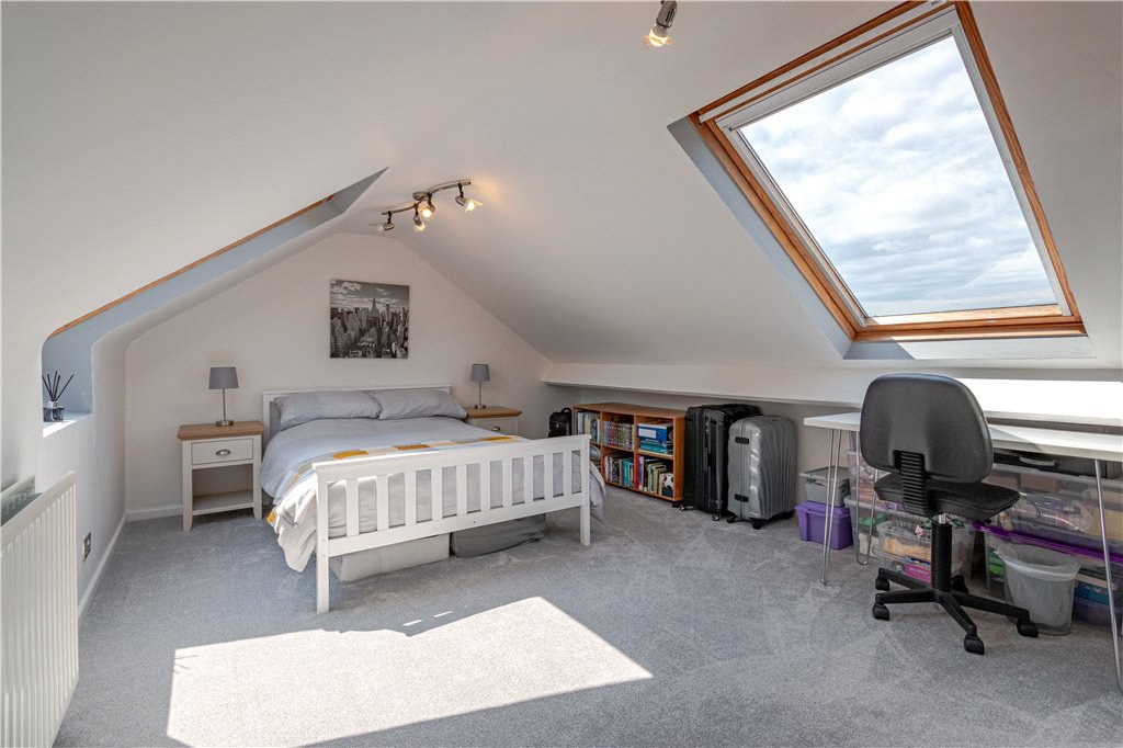 Kirkwood Way, Leeds, West Yorkshire, LS16, photo 11