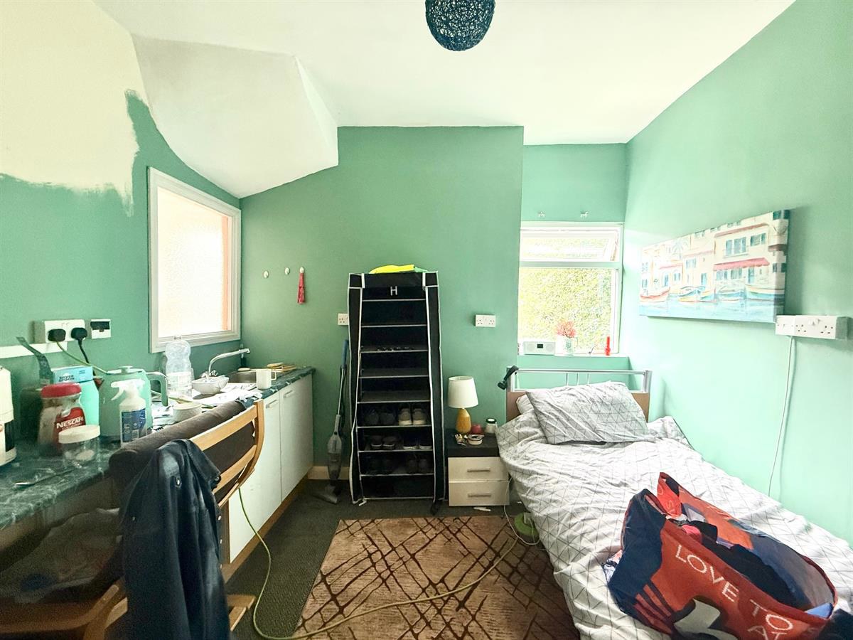 41A, B, C Oxford Street, Pontycymer, Bridgend, photo 15