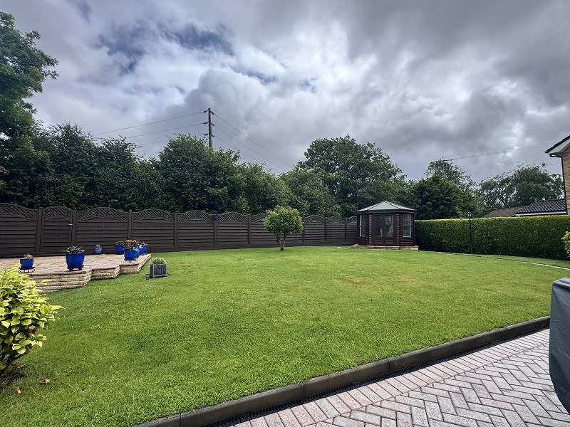 Royal Oak Court, Llandybie, Ammanford, Carmarthenshire., photo 36