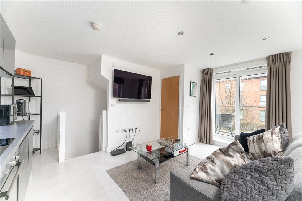 Finchdale Close, Wakefield, West Yorkshire, WF1, photo 5