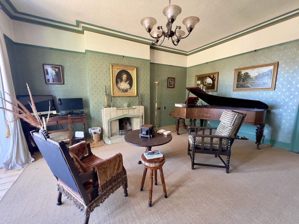 Sutton House, Wembdon Rise, Wembdon, Somerset, photo 7
