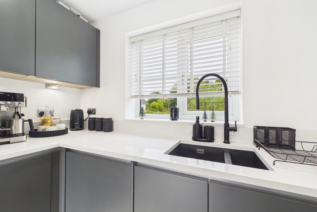 Featherstone Crescent, Barrow-in-Furness, photo 8