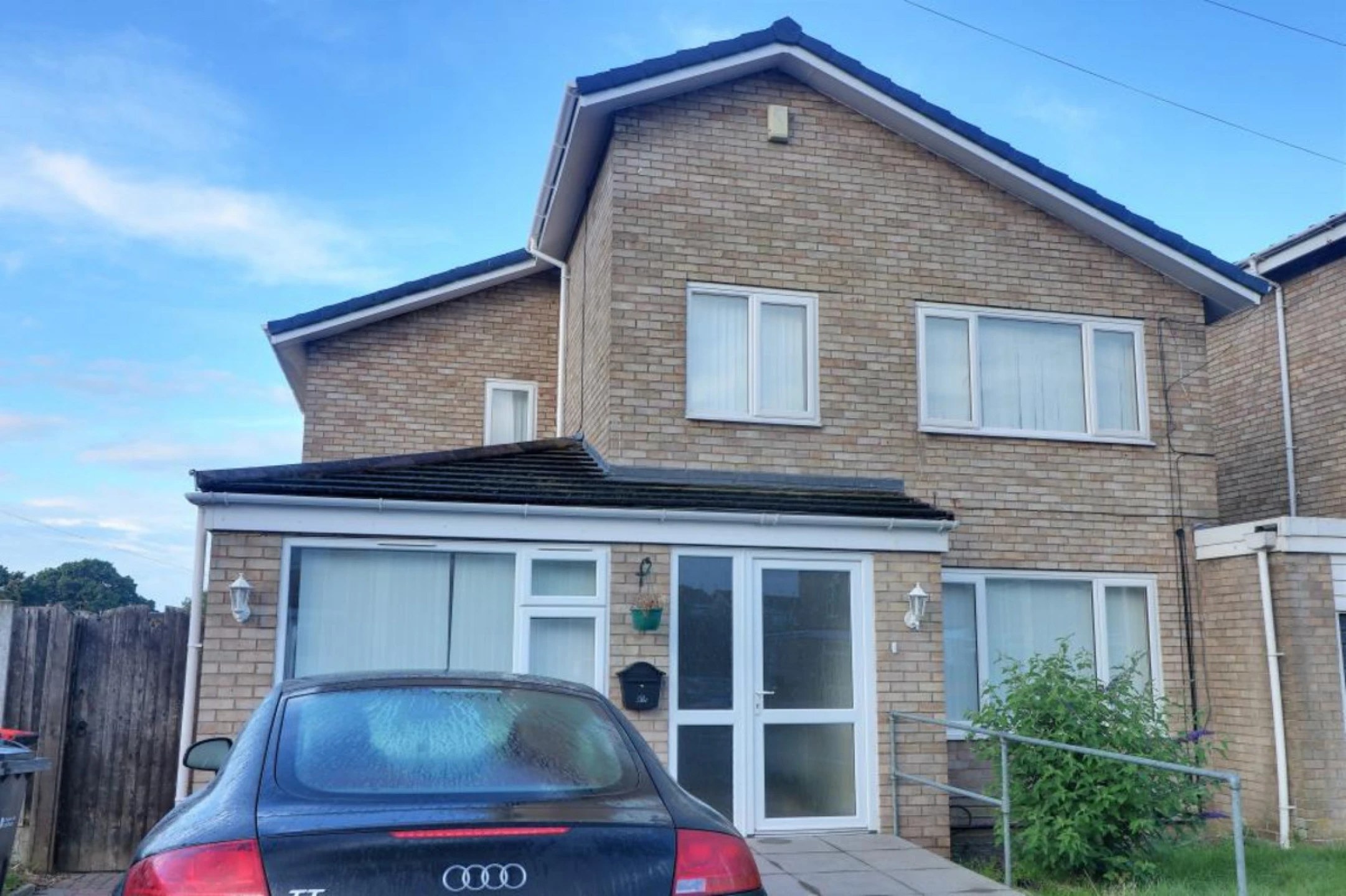 Launceston Close